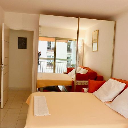 One Bedroom Apartment In The Center Of Cannes, Next To The Carlton, A Few Meters From The Croisette - 367 المظهر الخارجي الصورة