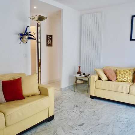 One Bedroom Apartment In The Center Of Cannes, Next To The Carlton, A Few Meters From The Croisette - 367 المظهر الخارجي الصورة