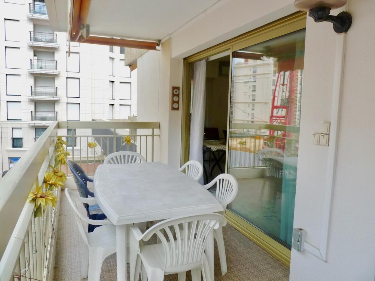 One Bedroom Apartment In The Center Of Cannes, Next To The Carlton, A Few Meters From The Croisette - 367 المظهر الخارجي الصورة