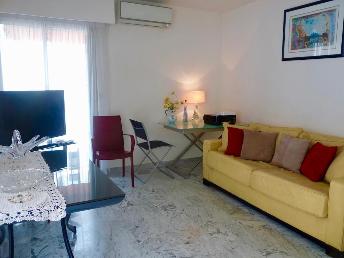 One Bedroom Apartment In The Center Of Cannes, Next To The Carlton, A Few Meters From The Croisette - 367 المظهر الخارجي الصورة