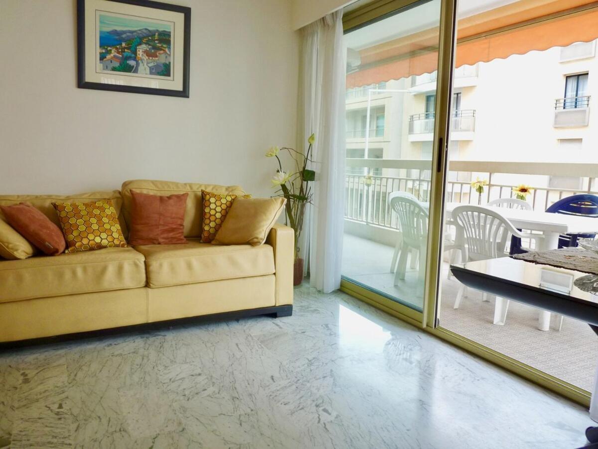 One Bedroom Apartment In The Center Of Cannes, Next To The Carlton, A Few Meters From The Croisette - 367 المظهر الخارجي الصورة