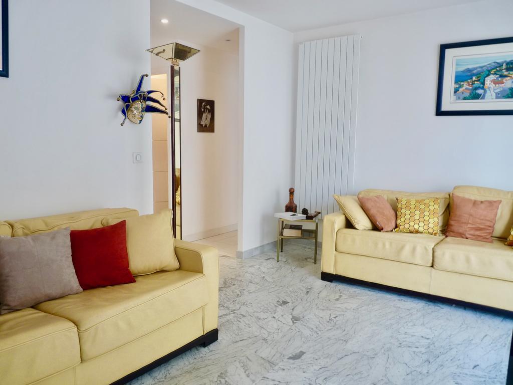 One Bedroom Apartment In The Center Of Cannes, Next To The Carlton, A Few Meters From The Croisette - 367 المظهر الخارجي الصورة